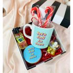 Giftmoda Let's Fall In Love Tasarımlı Mum Kupa Kolonya ve Altınyaldızlı Melek Kar Küresi Set - Renkli
