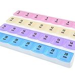 Gima - İlaç kutusu 7 gün x 4, sabah, kalemtıraş, akşam, ön yatak, İtalyan dili, 4 renk şeffaf, pembe, sarı, mor ve açık mavi, kompakt ve taşınabilir.