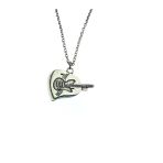 Gitar Nota Kalp Metal Kolye – 60 Cm Zincir – Unisex Müzik Temalı Takı