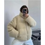 Giyyin Bej Kuzu Peluş Kabartma Dolgulu Astarlı Kadın Teddy Mont