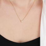 Glorria Gümüş 3 Boyutlu Minimalist W Harfi Kolye