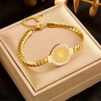 Gold Renk Çeyreklik Çelik Bileklik Zirkon Taşlı Ayarlanabilir Antialerjik Şık ve Zarif Tasarım
