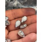 Gönülden Tasarım 1 cm 2 mm Kristal Süt Beyaz Renk Kasalı Dikme Damla Taş Boncuk (50 Adet) - Renkli