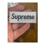 Gönülden Tasarım 3x7 cm Beyaz Ütü Ile Yapışan Supreme Aplike Arma Yama Dikiş Aksesuarı