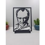 Gowpenart Dizayn Atatürk Çerçeveli Masaüstü Metal Büst - Ev / Ofis Dekoru - Hediye Biblo - 18 x 13 cm