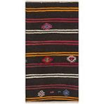 Grand Hedef Halı Anadolu El Dokuma Siyah Renk Çiçekli Vintage Kilim Gümüş