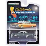 Greenlight 1/64 California Lowriders Series 6- 1964 Chevrolet Bel Air 63070-D Vitrin