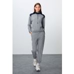 Gri Melanj Kompakt Pamuklu Kalın Pürüzsüz Dokulu Dik Yaka Oversize Fit Kadın Eşofman Takım - 95342
