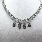 Gri Suga Bts Yazılı Harfli 45 cm Zincirli Hediyelik Bayan Kolye