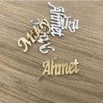 Gülüş Lazer Kesim 20 Adet Pleksi Küçük İsim Ebat 4X2 Cm