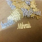 Gülüş Lazer Kesim 30 Adet 4X2 Cm Küçük Pleksi İsim Magnet Çikolata Üzeri Pleksi İsim Gold Yada Gümüş