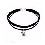 Gümüş Renk Nar Kadife -Süet Choker Kolye