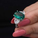 Gumush T8587 Gümüş Yeşil Renk Paraiba Taşlı Kadın Yüzük