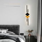 GZZBMY Uzaktan Kumandalı LED Şarj Edilebilir Duvar Lambası Kısılabilir Modern Duvar Lambası Yatak Odası Oturma Odası Koridor Merdiven için Modern Uzun Alüminyum Duvar Aydınlatması (Siyah Sarı, 65 cm)