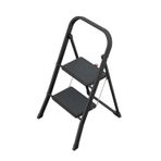 Hailo K44 StandardLine katlanır basamak – 2 kademeli çelik merdiven, büyük basamaklar ve kaymaz paspaslar – Çalışma yüksekliği 2,46 m'ye kadar – Ağırlık: 4,8 kg – Siyah