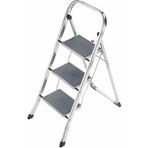 Hailo K70 StandardLine alüminyum katlanır merdiven, 3 büyük çelik basamaklı, kaymaz matlı, 150 kg'a kadar taşıma kapasitesi, katlanır emniyetli merdiven, özellikle hafif ve kolay saklanabilir, gümüş