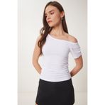 Happiness İstanbul Kadın Beyaz Büzgü Detaylı Örme Bluz ZV00275