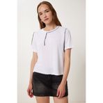 Happiness İstanbul Kadın Beyaz Kontrast Dikiş Detaylı Örme T-Shirt TP00087