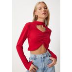 Happiness İstanbul Kadın Kırmızı Cut Out Detaylı Büzgülü Crop Örme Bluz FN03369