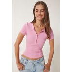 Happiness İstanbul Kadın Pembe Çıtçıtlı Basic Örme Crop Bluz FW00004