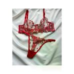 HappyZEY Happy2704 Kırmızı Çiçek Desen Brodeli Bralet (Sütyen&tanga) İç Çamaşır Takımı