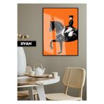 Harika bir ev |Turuncu Renk Kadın Jokey Ve At Modeli-01|Çerçeveli Temperli Cam Tablo Tekli Dikey,Siyah 40 x 60