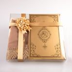 Hayrat Neşriyat Şal + Seccade + Tesbih + Kuran Hediye Seti (Çanta Boy, Ekonomik Cilt, Gold)