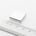 hdg Kare Neodyum Mıknatıs Magnet Çap: 20x20x5 mm - 1 adet