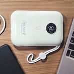 HEARTZ H2 10000 mah power bank PD 20W ve USB 22.5W FAST HIZLI ŞARJ DAHİLİ TYPE C VE LİGHTNİNG KABLOLU DÜNYA STANDARTLARINA UYGUN POLYMER BATARYA BİREBİR AMPER LCD GÖSTERGELİ POWERBANK (BEYAZ)