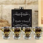 Hediye Vakti Kişiye Özel Cep Matarası ve 4'lü Kuru Kafa Shot Bardak Seti
