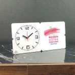 Hediyelen 002 Beden Eğitimi Öğretmenine Hediye Ahşap Masa Saati