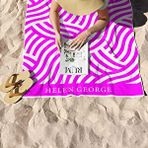 Helen George Marseille Geometrik Neon Pembe Beyaz Oversize Plaj Havlusu