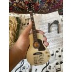 Herşey Nota Akustik Gitar El Yapımı Ahşap Minyatür Biblo 25 cm 4 Gibson John Lennon - Violin Sunburst