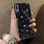 HONTINGA Samsung Galaxy A30 ile Uyumlu Kılıf Silikon Kenar Sert Arka Kamera Koruyucu Basitlik Anti Düşme Kamera Korumalı Ay ve Yıldız Desen Couple Telefon Kılıfı Kadın ve Erkek Için Uygundur K1-1380 - Beyaz
