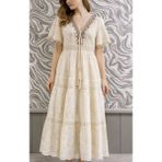 Hopeful Design Kadın V Yaka Ekru Nakış Detaylı Bağcıklı Fisto Elbise Mezuniyet Elbise - Standart - Ekru-152574