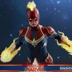 Hot Toys MMS522 Captain Marvel Deluxe Version Sixth Scale Figure