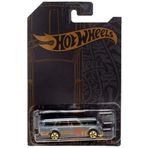 Hot Wheels 51th Anniversary Satin Chrome 71 Datsun 510 Wagon