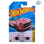 Hot Wheels - Datsun 240Z (1/64) Pembe - Yurt Dışı Uzun Kartonet - 2025 Serisi