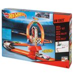 Hot Wheels DNN83 Motor Yarışçıları 3 in 1 Oyun Seti