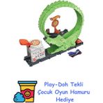 Hot Wheels Düşmanlarla Mücadele Serisi Oyun Seti Hot Wheels Düşmanlarla Mücadele Serisi Oyun Seti, Pist Seti ve 1 Oyuncak Araba HKX39 + Play-Doh Oyun Hamuru