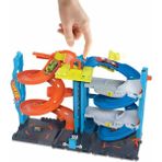 Hot Wheels Heyecanlı Yarış Kulesi Oyun Seti Araba Dahil Dönüştürülebilir ABD Temalı Plastik Pist