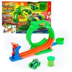 Hot Wheels Monster Trucks Mutant Kaosu Çemberde Yarış Oyun Seti, 1:64 ölçekli Wreckin' Wolf, 110 gramlık Slime, 2 oynama şekli, JMK91