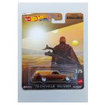 Hot Wheels Premium '70 Chevelle Delivery - Star Wars The Mandalorian Model Araba