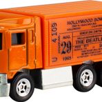 Hot Wheels Premium Pop Culture The Beatles Hiway Hauler Hxd63