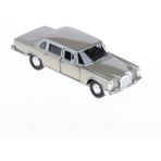 Hot Wheels Welly 1:36 Ölçek Mercedes Pullman 600 Metal Çek Bırak Araba Silver - Açık Kahverengi