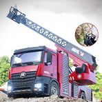 Huına 1561 1/14 22 Kanal RC Model Uzaktan Kumandalı Merdivenli İtfaiye Yangın Söndürme Kamyonu