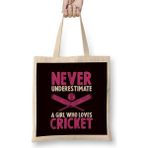 Humuts Cricket Girl Cricketer Bowler Pitch Ball Bat Game Bez Çanta