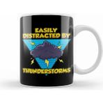 Humuts Easily Distracted By Thunderstorms Storm Chaser Beyaz Kupa
