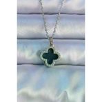 İ-Market 316L Çelik Gümüş Renk Siyah Mineli Zirkon Taşlı Yonca Figürlü Kolye TJ-BKO9197