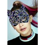 İ-Market Siyah Kadife Kumaş Üzerine Mor Beyaz Payetli Pullu Parti Maskesi 16x14 cm